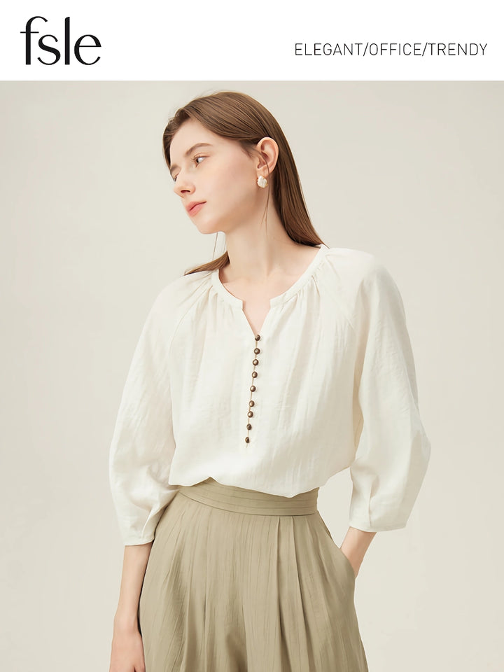 Elegant Beige Linen Blend Blouse with Three-Quarter Raglan Sleeves for Summer