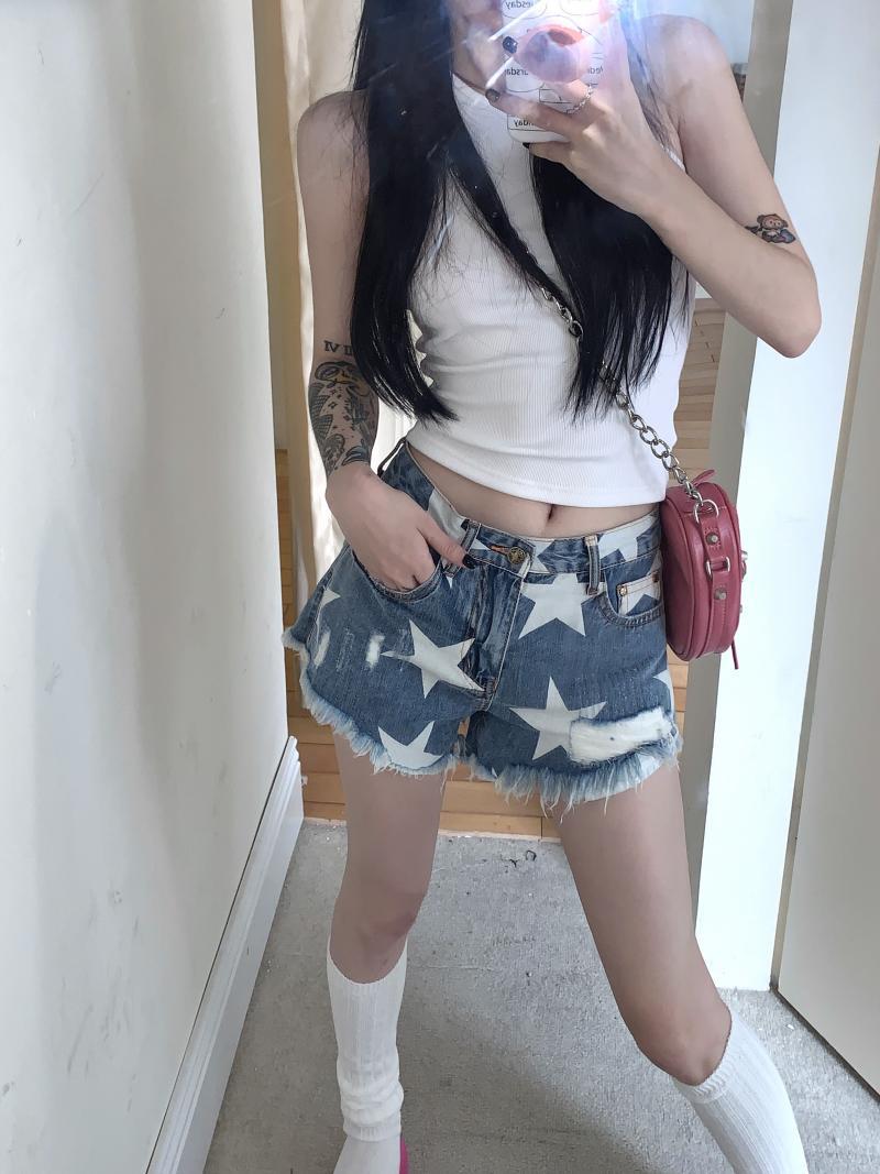 Women's Summer Star Vintage Print Raw Edge Denim Shorts