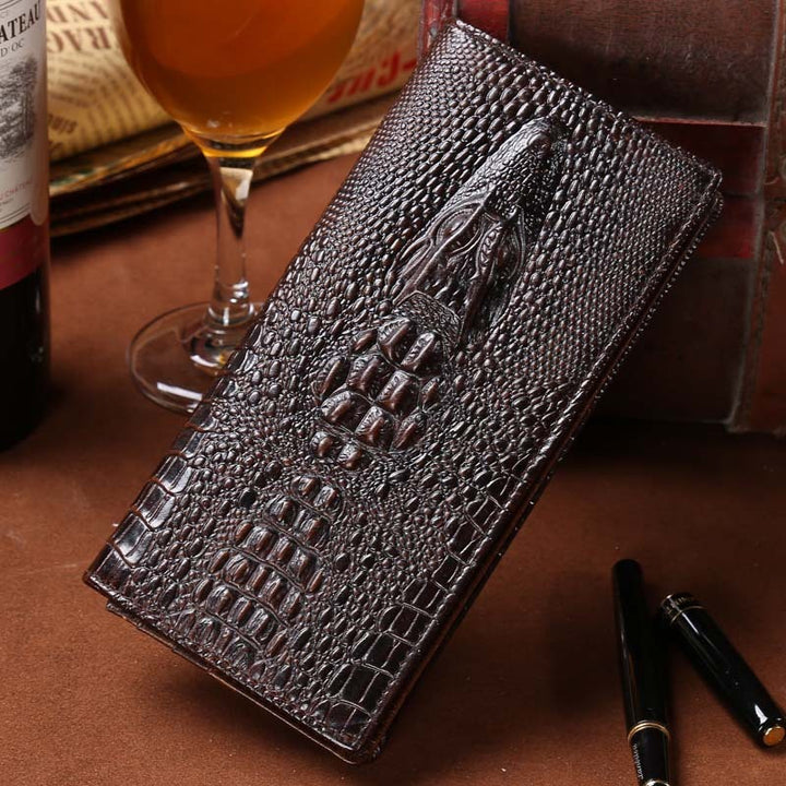 Crocodile-embossed cowhide wallet