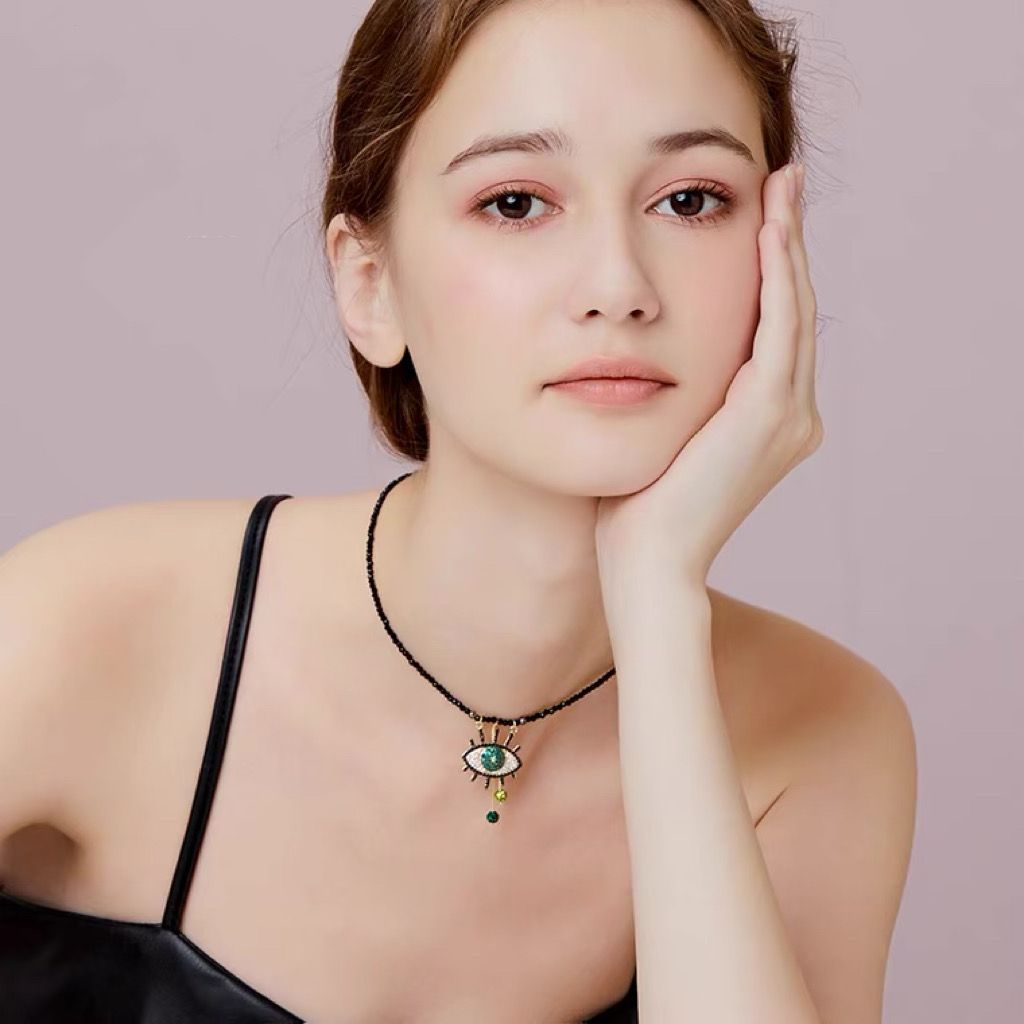 Women's Fashion Personalized Crystal Eye Pendant Necklace