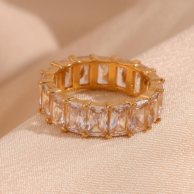 Tarnish-Free 18K Gold Plated Square Zircon Ring - Hypoallergenic & Waterproof