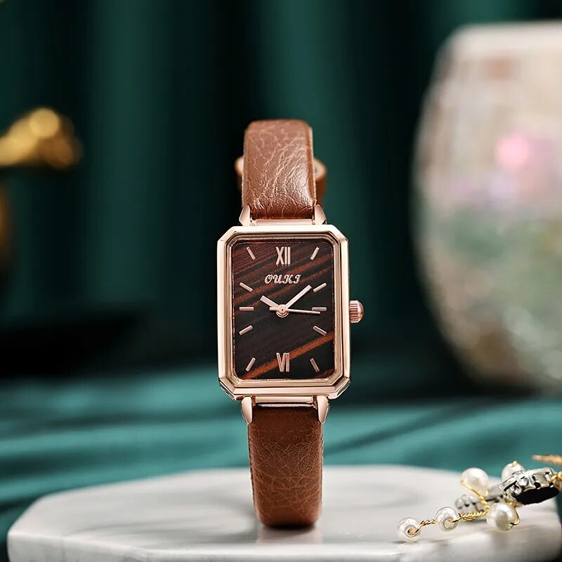 Elegant Square Dial Women's Watch with Leather Strap