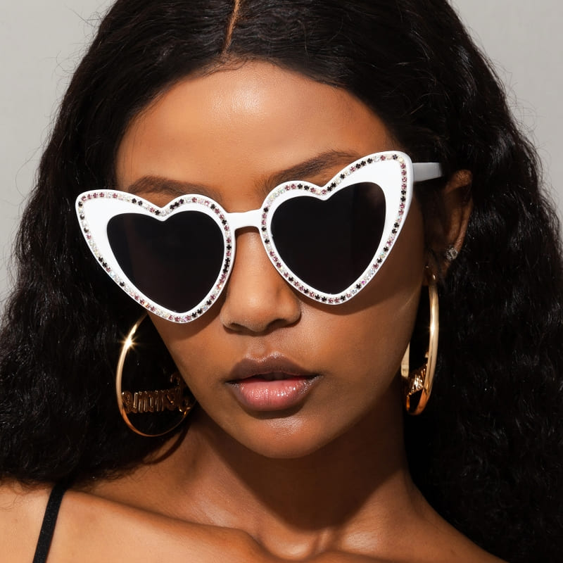 Heart-Shaped Rhinestone Cat Eye Y2K Sunglasses