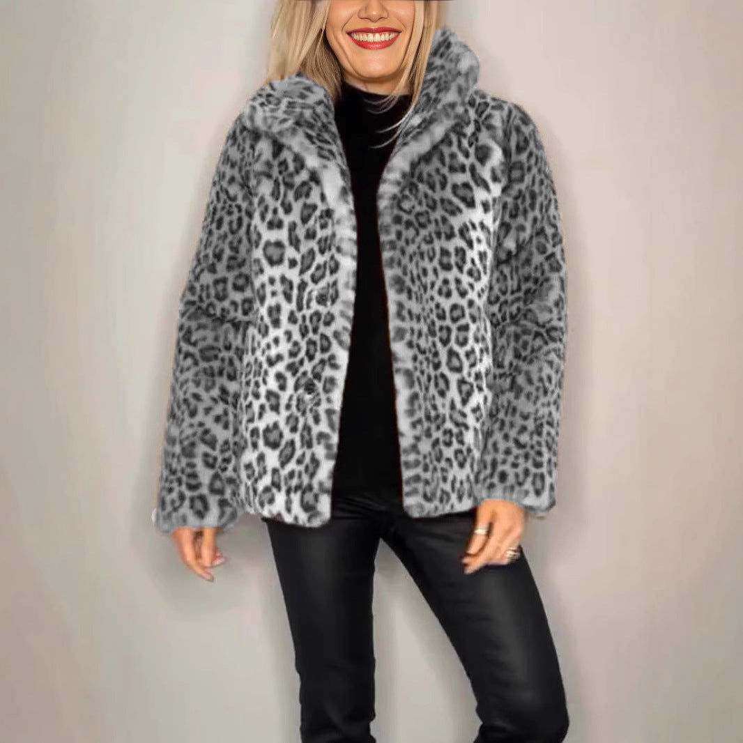 Winter New Women's Fashionable Leopard Print Lapel Faux Leather Woolen Top