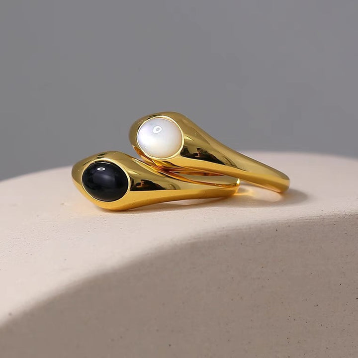 Simple Senior Sense Retro Gem 18K Gold Plated Couple Ring