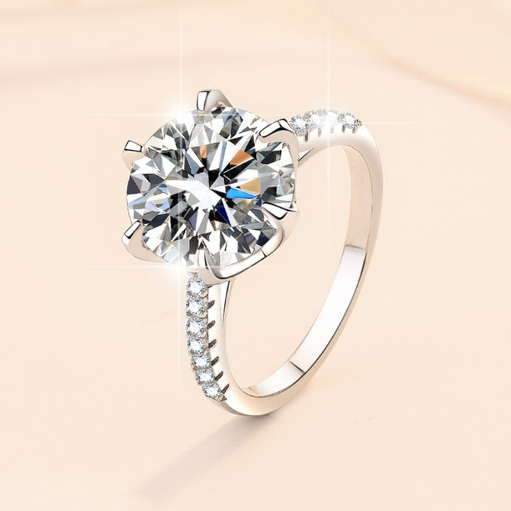 Women's Fashion Mosonite Diamond Ring