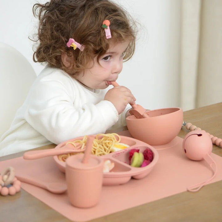 Safe & Stylish Baby Silicone Tableware Set: Dinner Plate, Bowl, Fork & Spoon