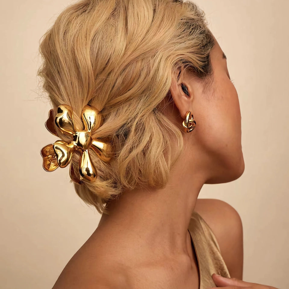 Gold Floral Metal Hair Claws – Chic Hair Accessories for Women