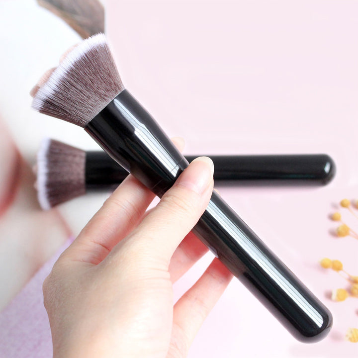 Cat Paw Makeup Brushes – Cute & Versatile Beauty Tools