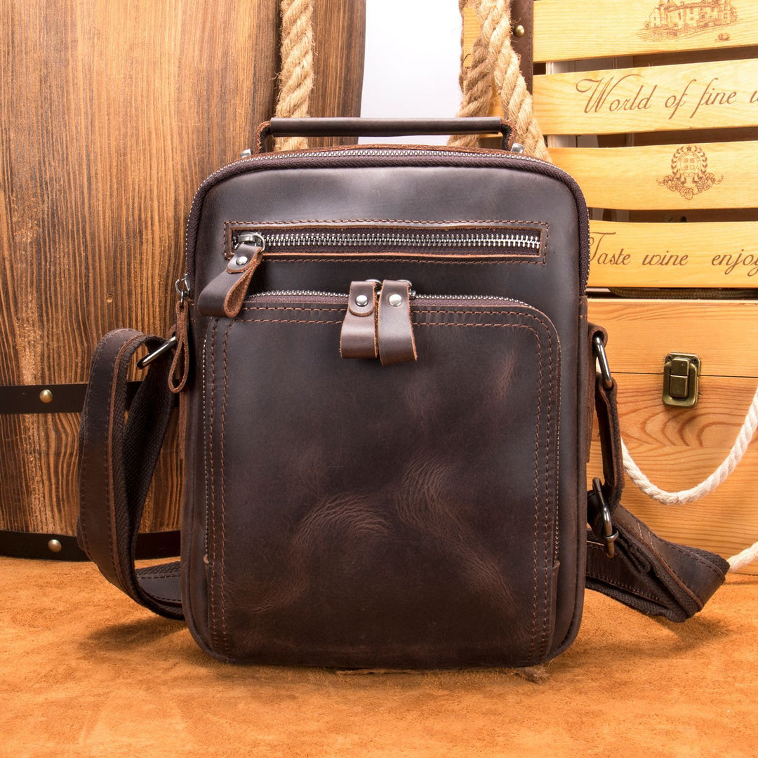 Leather Large-capacity Retro Shoulder Messenger Bag