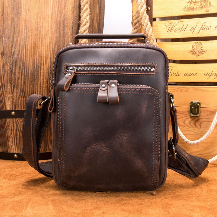 Leather Large-capacity Retro Shoulder Messenger Bag