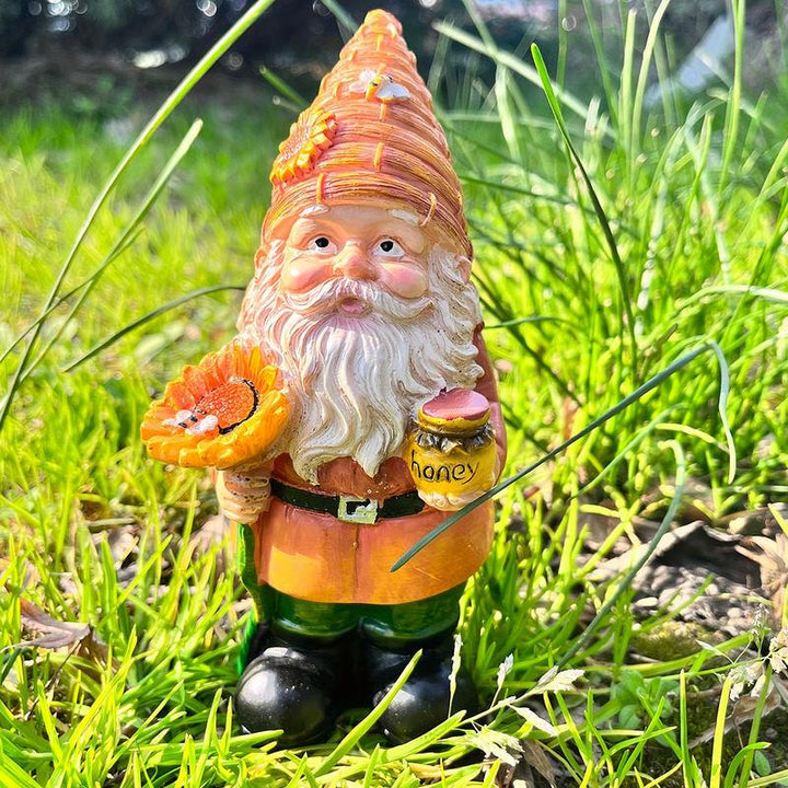 Charming Sunflower Gnome Resin Garden Statue - Beekeeper Decor