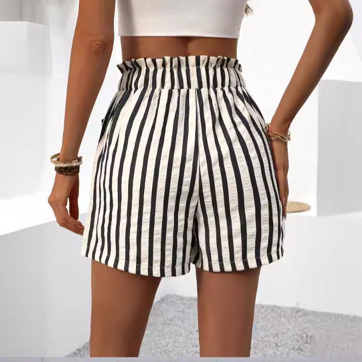 Women's Fashion Striped Casual Loose Elastic Belt Shorts