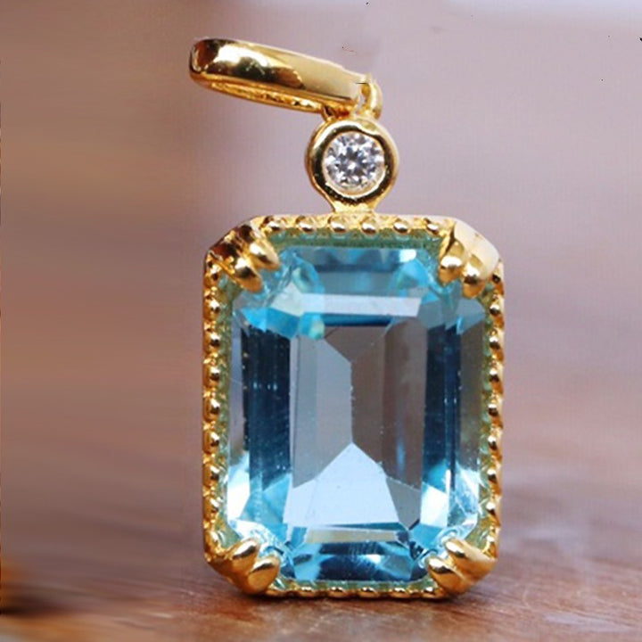 Light Luxury 925 Silver Plated Natural Topaz Pendant