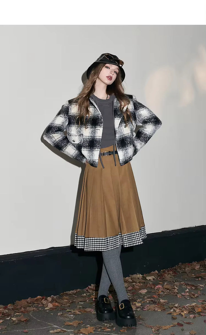 Elegant Mid-Length Plaid Skirt with Free Belt