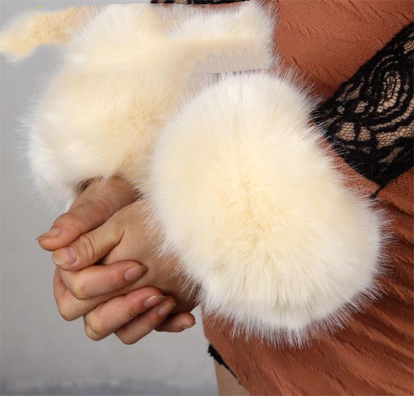 Women Furry Sleeve Cuffs Fox Short Wrist Bracelet