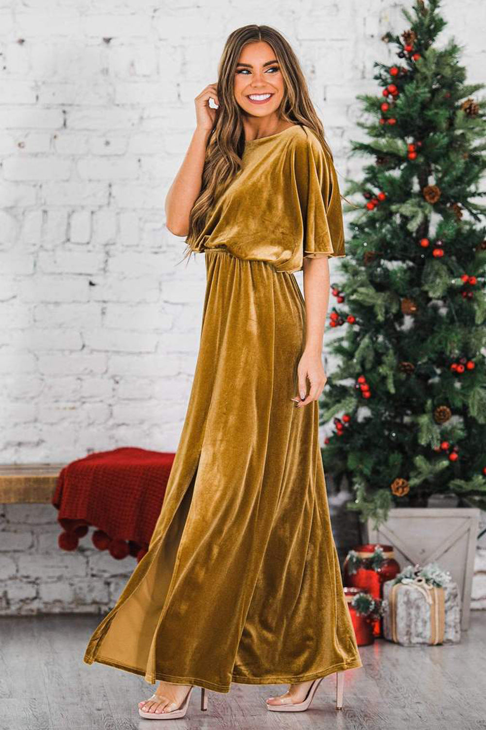 Summer Elegant Dress Gold Velvet Round Neck High Slit Evening Dress For Women