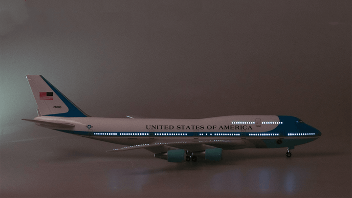 Simulation Boeing 747 Passenger Aircraft Model - MRSLM