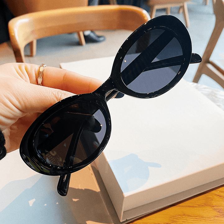 Small Frame Sunglasses Women Oval Frame - MRSLM