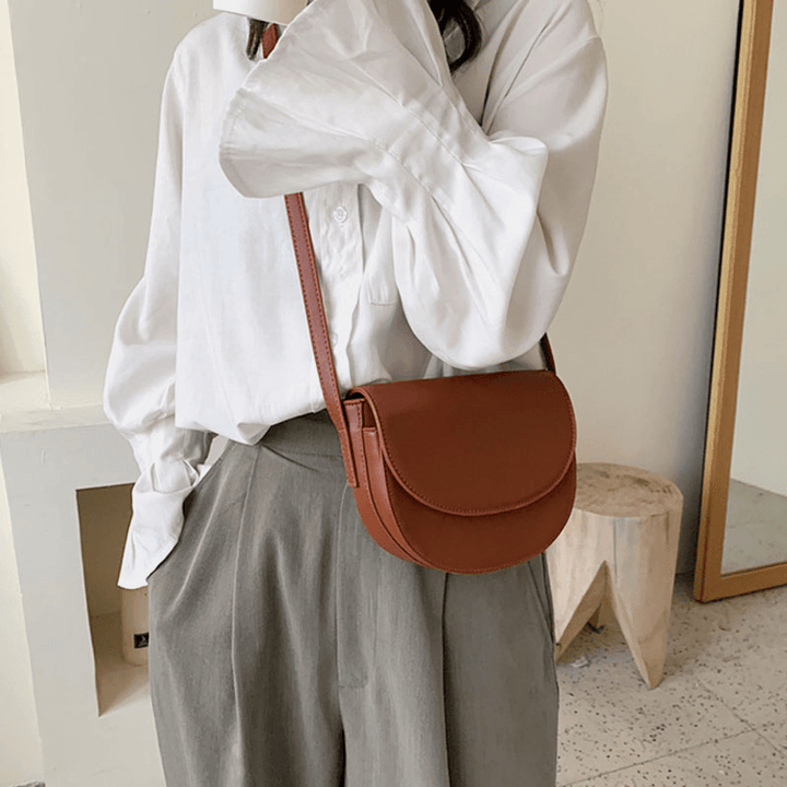 Women Vintage Semi-Circle Saddle Bag Solid Crossbody Bag Leisure - MRSLM