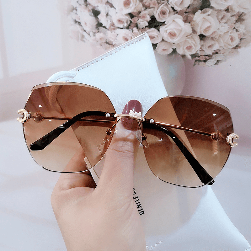 Planet-Shaped Rimless Cut-Edge Sunglasses - MRSLM