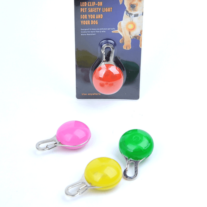 Pet Puppy Night LED Collar Pendant Pet Supplies Kitten Safety Warning Light Hiking Backpack Buckle Pet Supplies Dog Accessories - MRSLM