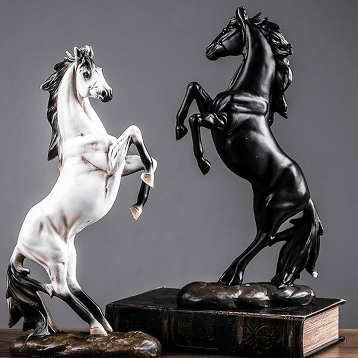 Resin Horse Statue Ornament Figurine Chic Home Hotel Feng Shui Horse Decorations - MRSLM