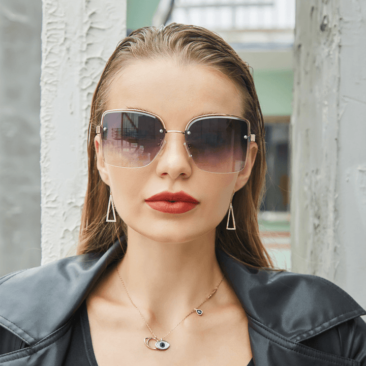 Fashion Big Frame European and American Diamond Trim Sunglasses - MRSLM