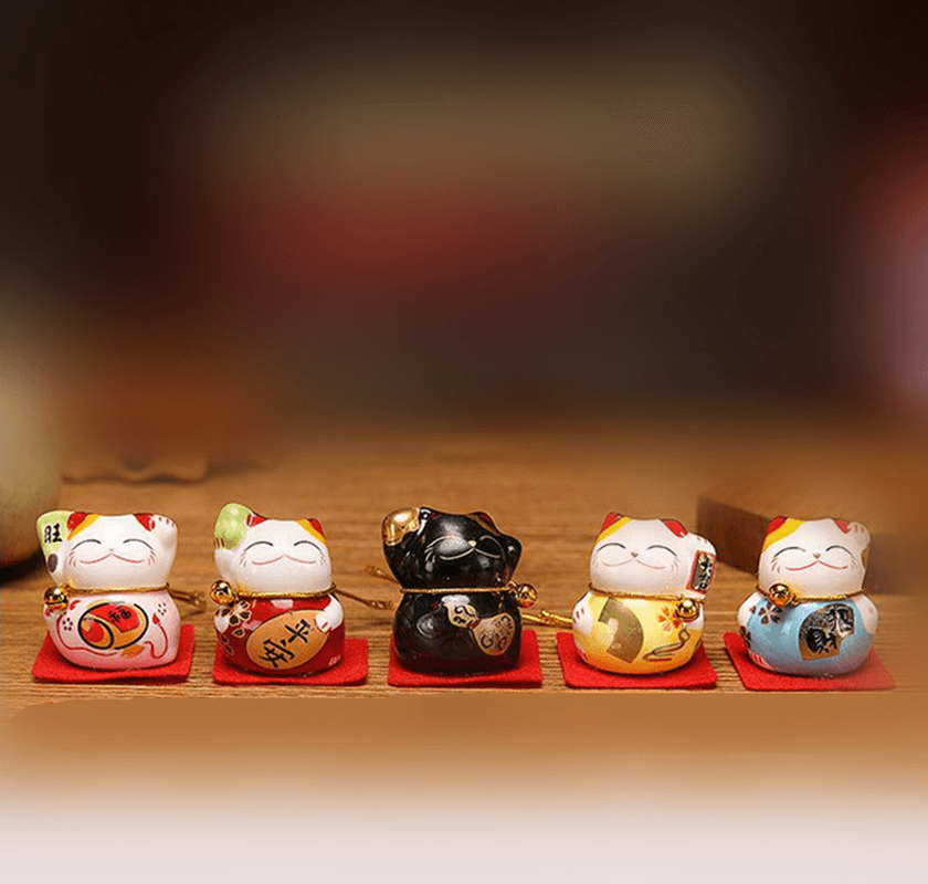 Small Lucky Cat Ceramic Car Interior Handicraft Ornaments - MRSLM