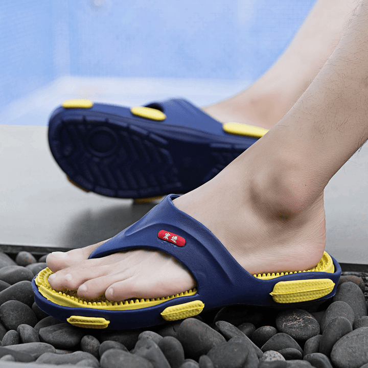 Men Massage Flip Flop Casual Soft Beach Slippers - MRSLM