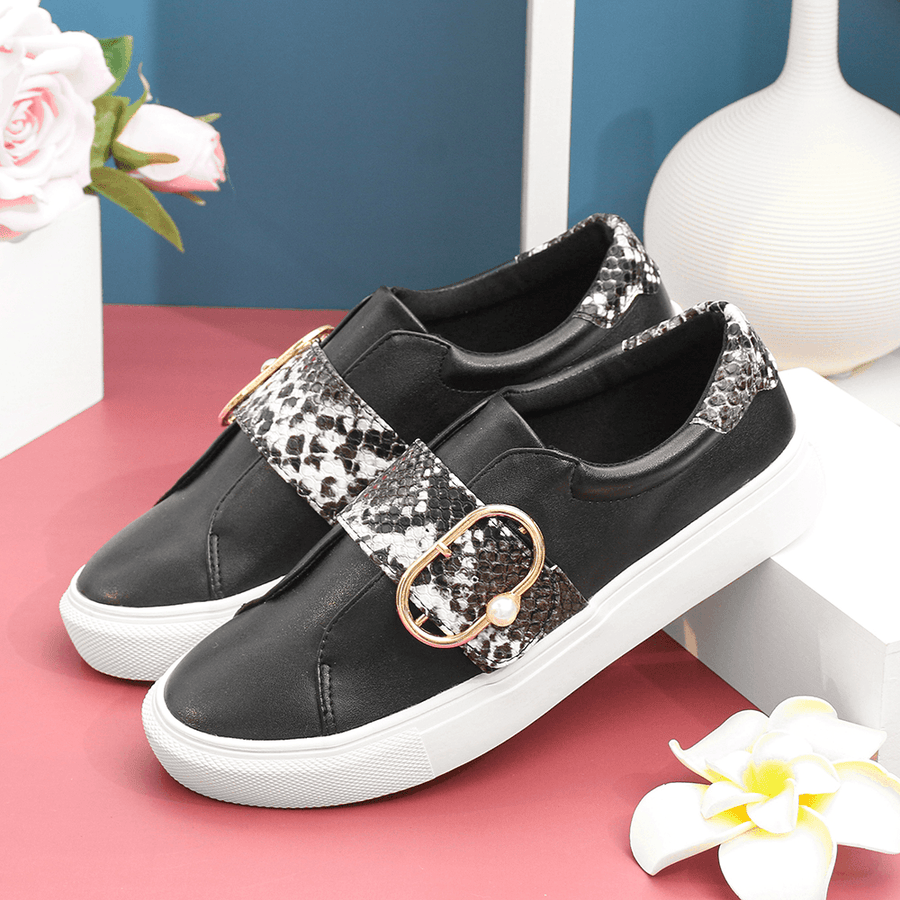 LOSTISY Women Metal Buckle Snake Print Comfy Casual Flats - MRSLM