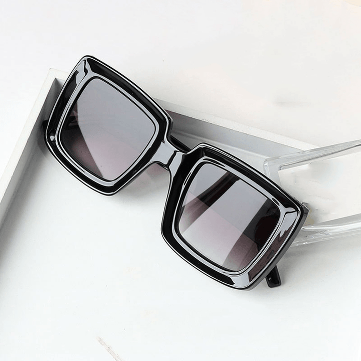 Simple Big Frame Sunglasses Women Anti-Ultraviolet round Face Retro Square Sunglasses - MRSLM