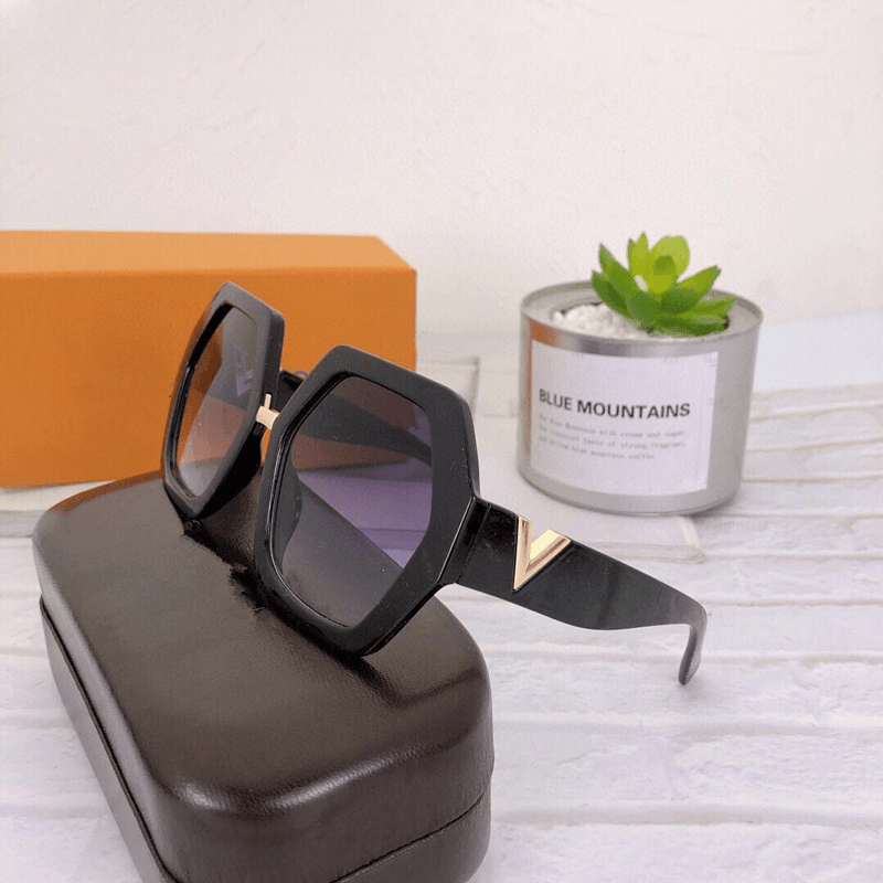 Fashionable Polygonal Wild Slim Big Frame Sunglasses - MRSLM