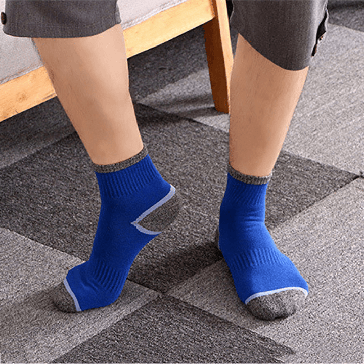 Men Sport Breathable Cotton Middle Tube Socks Casual Elastic Adjustable Socks - MRSLM