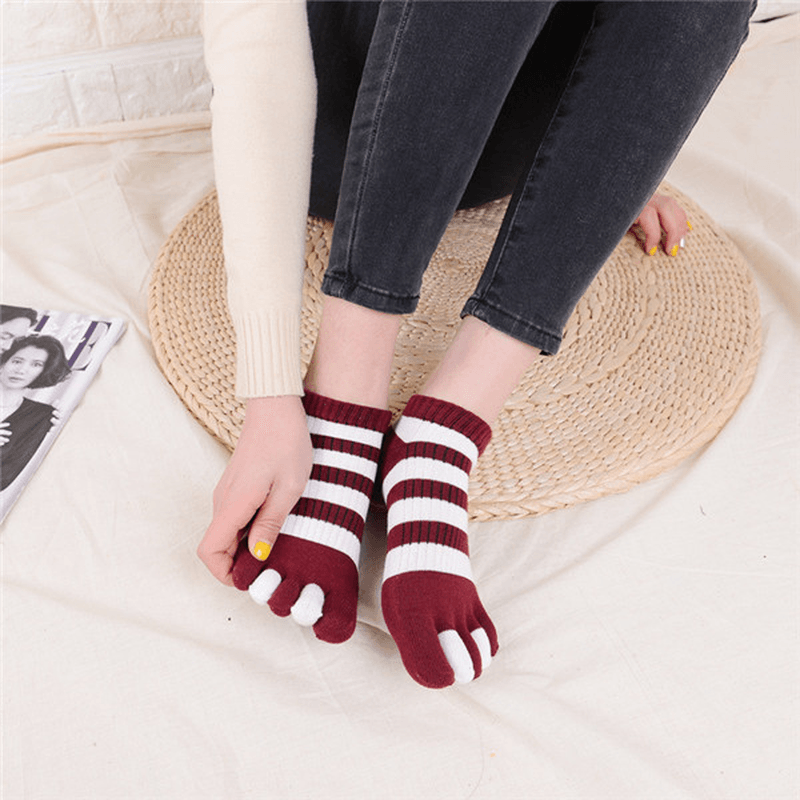 Women Wide Stripes Comfortable Five Toe Socks - MRSLM