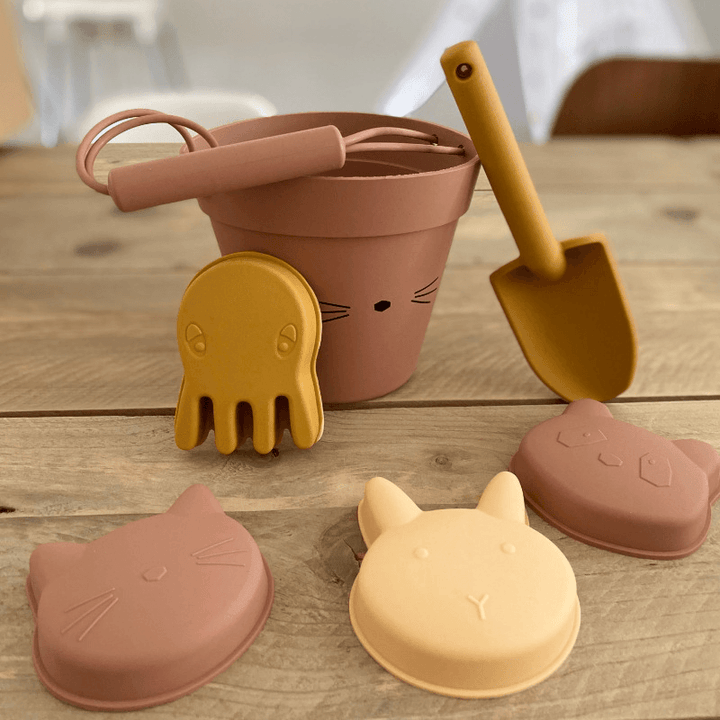 Silicone Bucket Beach Toy Set - MRSLM