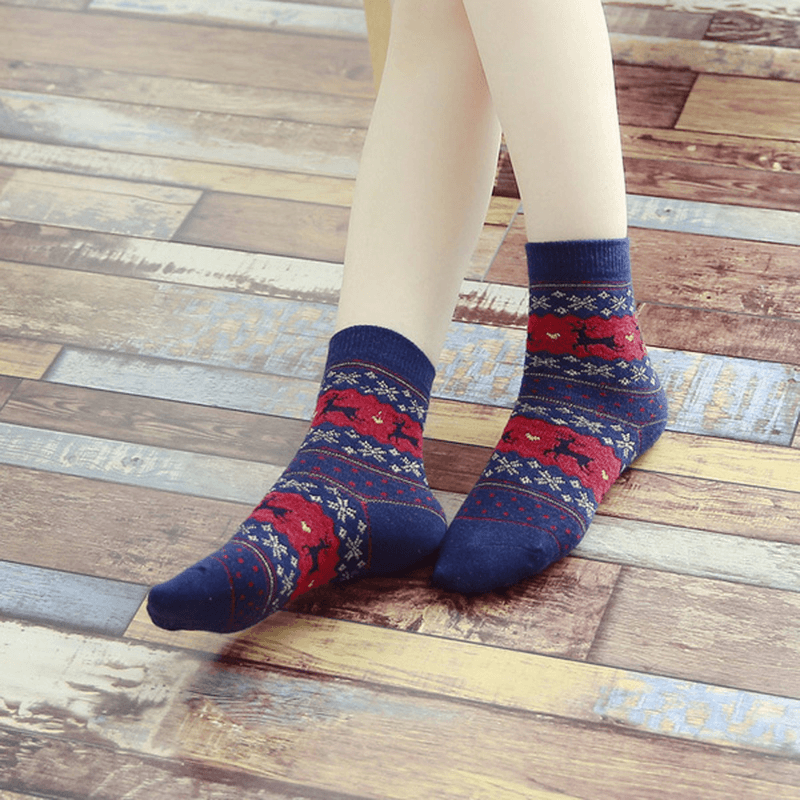 Women Thickened Wool Socks Deer Pattern Christmas Stockings - MRSLM