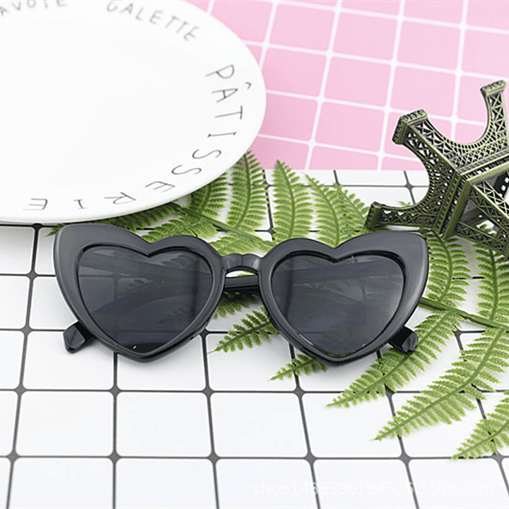 Fashionable Cute Heart-Shaped Ladies Sunglasses - MRSLM