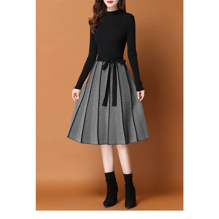 Elegant Pleated Women's Sweater Dress