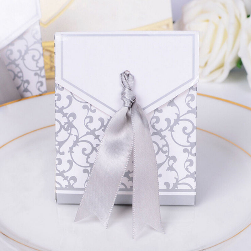 Lovely Gold and Silver Candy Paper Gift Box with Ribbon
