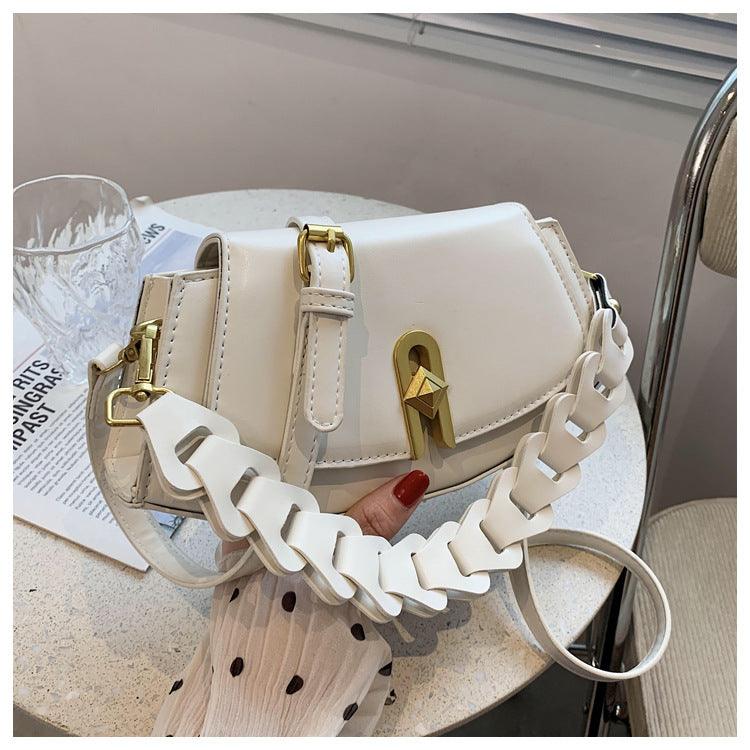 Spring New Style Woven One-shoulder Handbag Simple Cross-body Saddle Bag - MRSLM