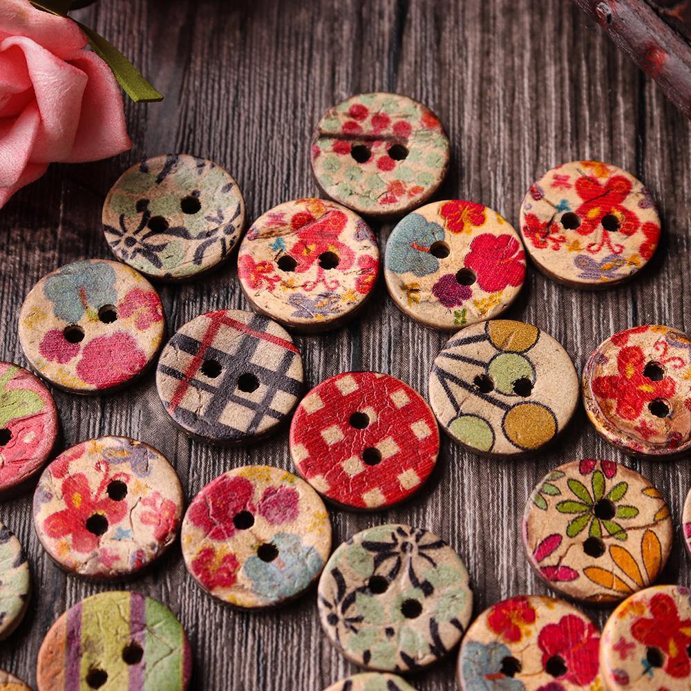 100 PCS Round Pattern Wooden Button Mixed 2 Hole Natural Sewing Children Handmade Clothes Buttons (1) - MRSLM