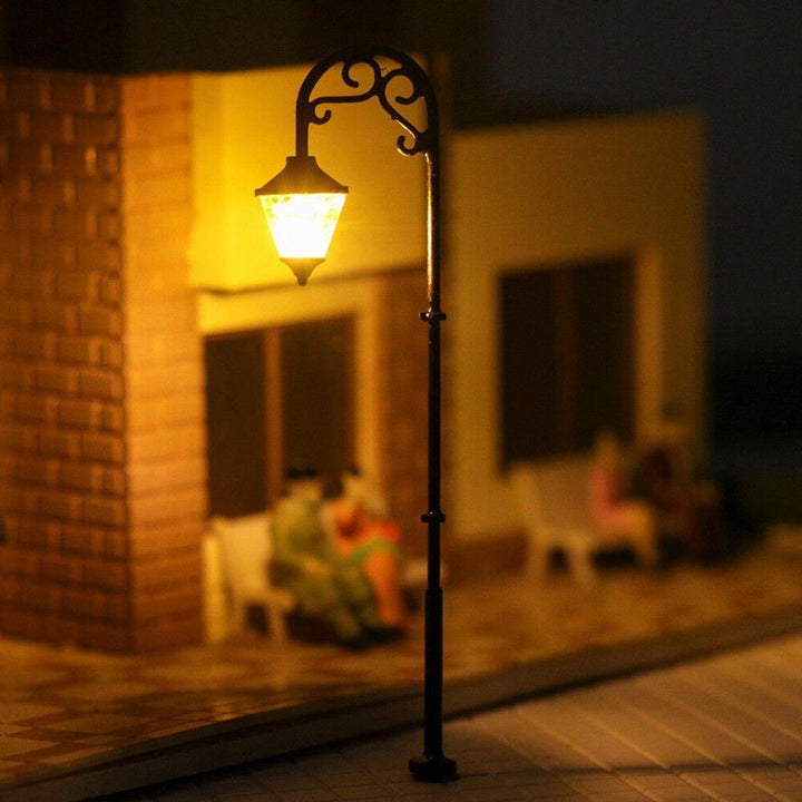 5Pcs Scale 1:87 Model Railway Lamppost Lamps LED Street Garden Train Light - MRSLM